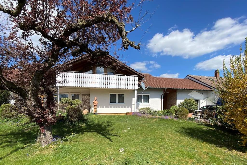 Gemuetliche Wohnung Bei Bad Waldsee Mit Balkon Zewnętrze zdjęcie
